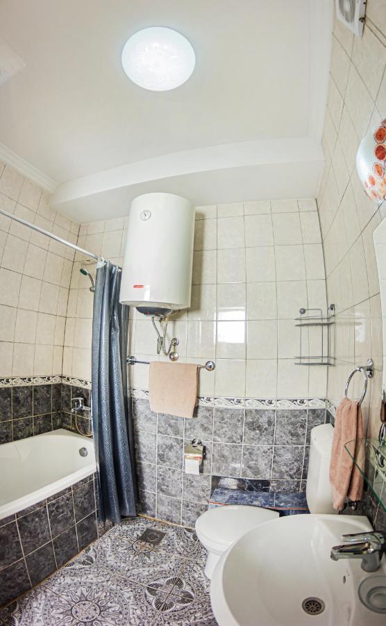 Apartment Emili City Center Бар Екстер'єр фото